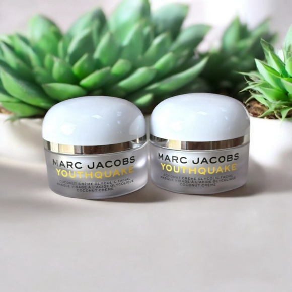 Marc Jacobs Youthquake Coconut Cream Glycolic Facial 15ml .05 oz each (Two Jars) - Picture 1 of 3